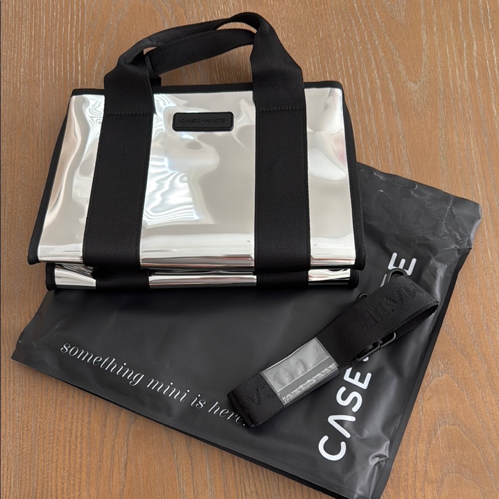 case-mate Shiny Silver and Black Tote Bag